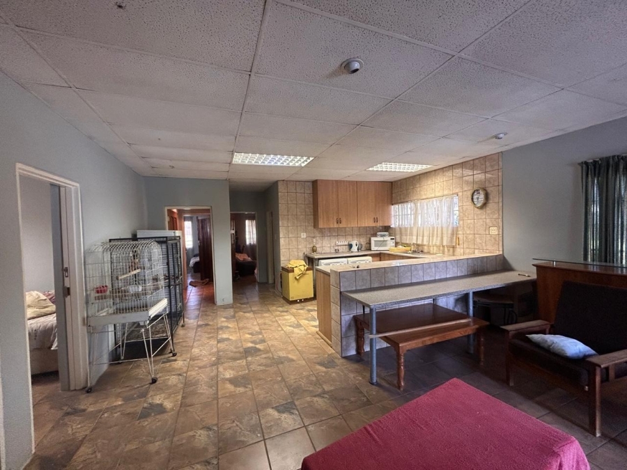 4 Bedroom Property for Sale in Parys Free State